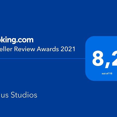 Venus Studios Alikanás Eksteriør bilde